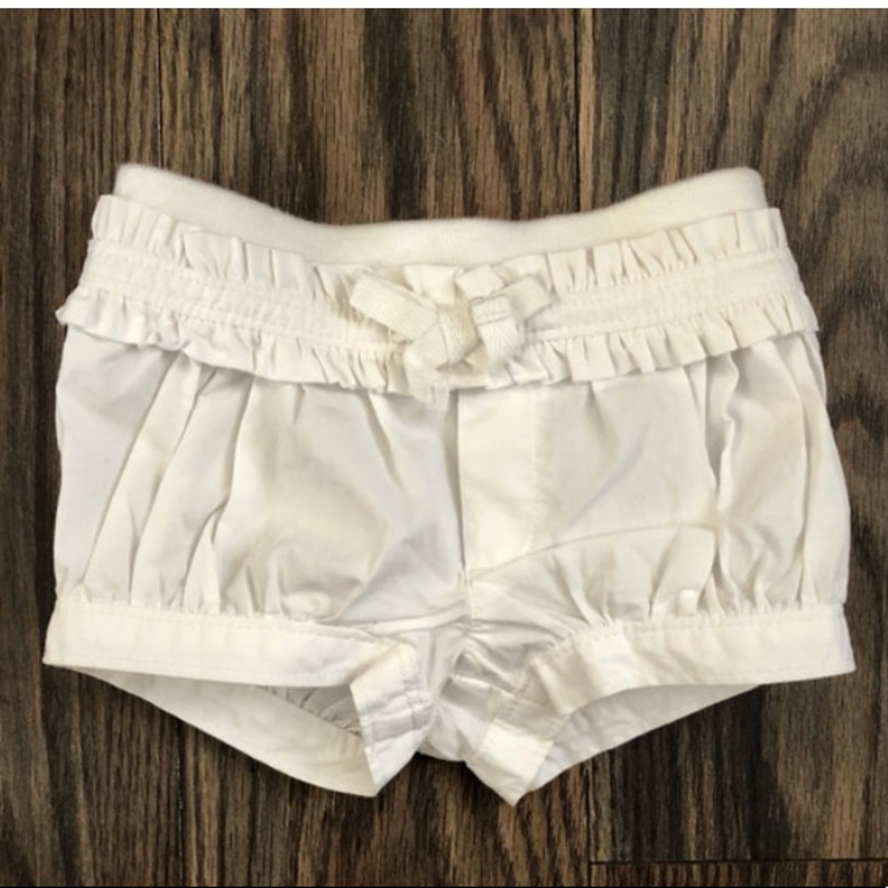 🆕 NWT Gap Bubble Shorts